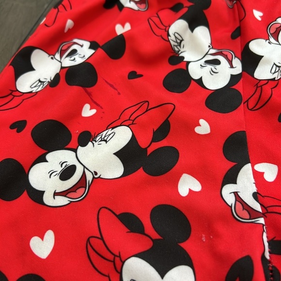 Toddler girl Mickey and Minnie short sleeve pajama set with ruffled cap sleeves - Picture 5 of 11
